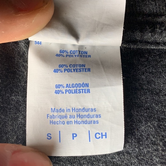 Size small cotton t-shirt - Picture 2 of 4